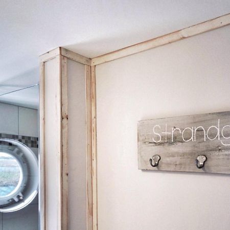 Urlauberschiff Neptun Im Ostseebad Prerow Eksteriør billede